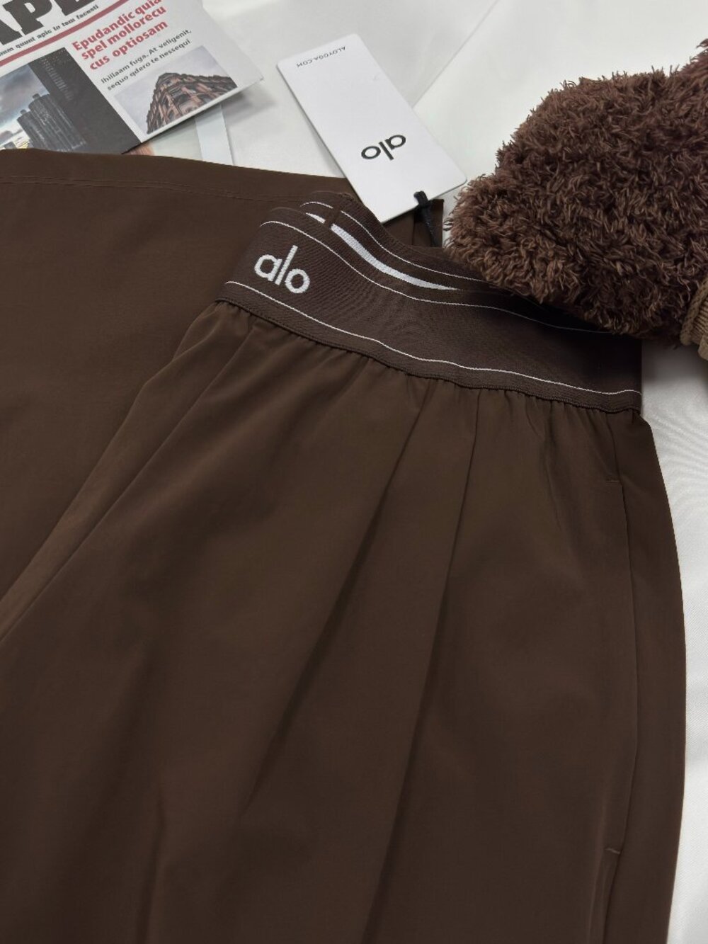 Espresso Coffee👜ALO Yoga Wide-Leg Pants (Regular 30" inseam)🤎NWT - Picture 5 of 7